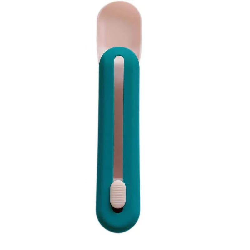 4 PCS Pet Feeder Cat Strip Squeeze Spoon, Multifunctional Pet Spoons Cat Feeder, Cat Wet Food Spoon Pet Food Spoon for Lickable Wet Cat Treats Pet Liquid Snack Feeding 93