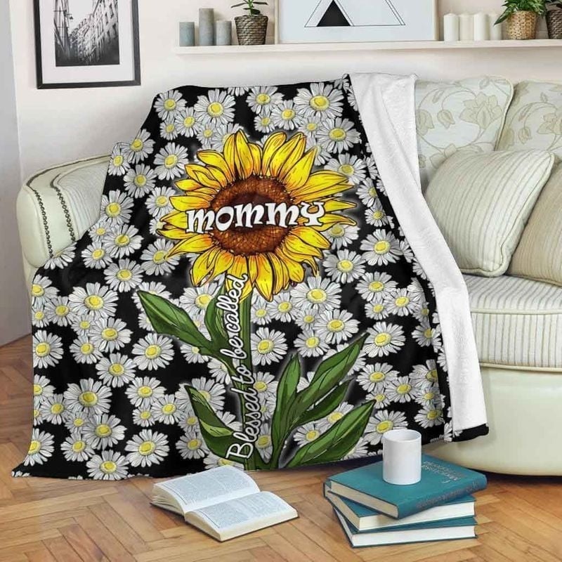 Daisy Background and Sunflowers Mom Blanket, Blessed to be called Mommy Throw Blanket blanket for Mom