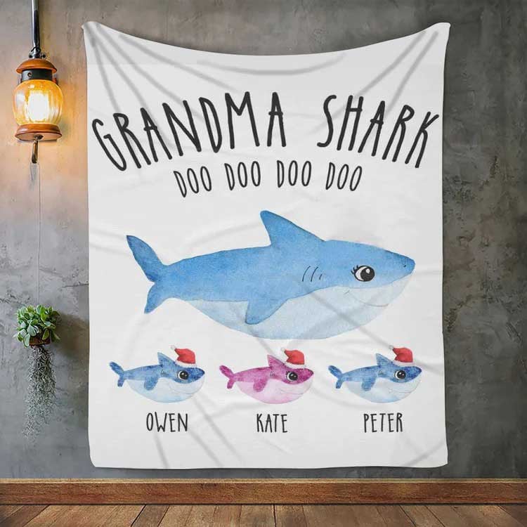 Personalized Mommy Shark ,Grandma Shark With Kids Fleece and Sherpa Blanket